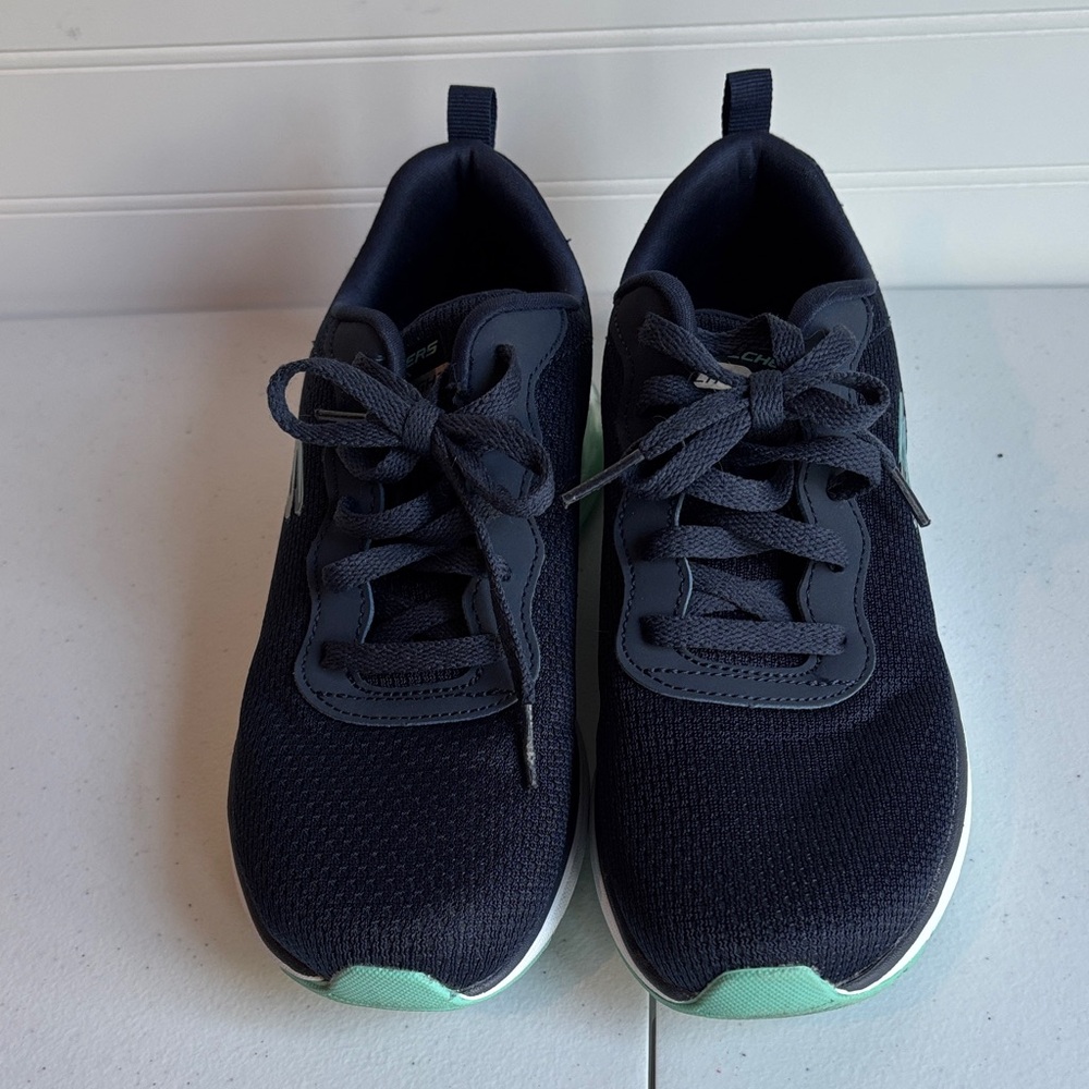 Skechers Women's Navy Athletic Sneakers with Mint Toe and Midsole Accents